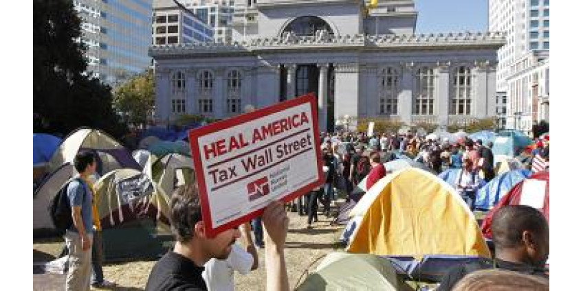 В Калифорнии арестовывают участников акции протеста