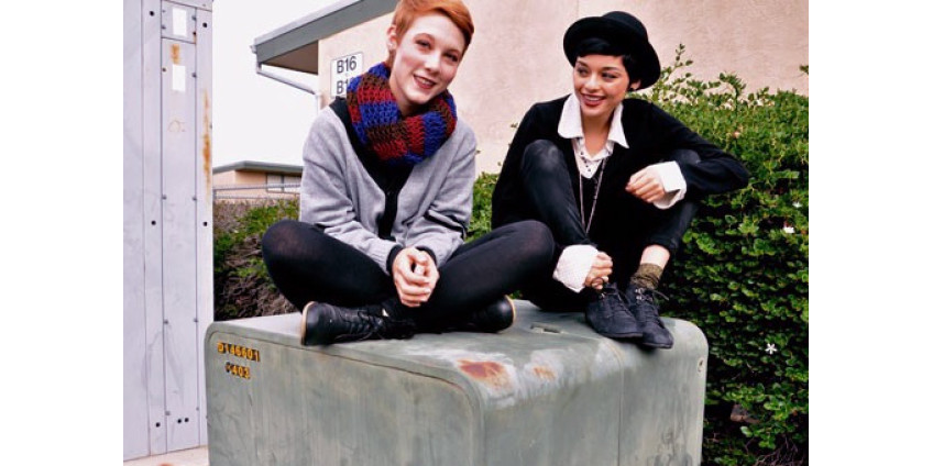 В школе Сан-Диего королем и королевой бала стали две девушки