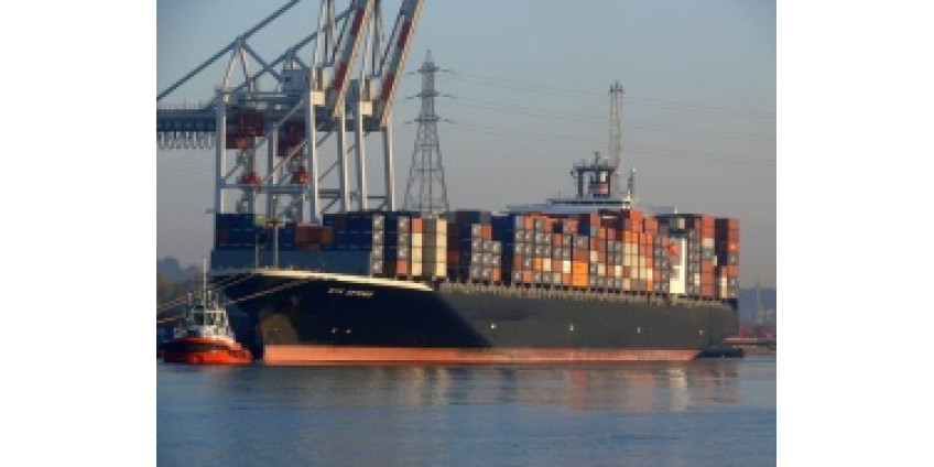 Из-за утечки газа был закрыт терминал в порту Лос-Анджелеса