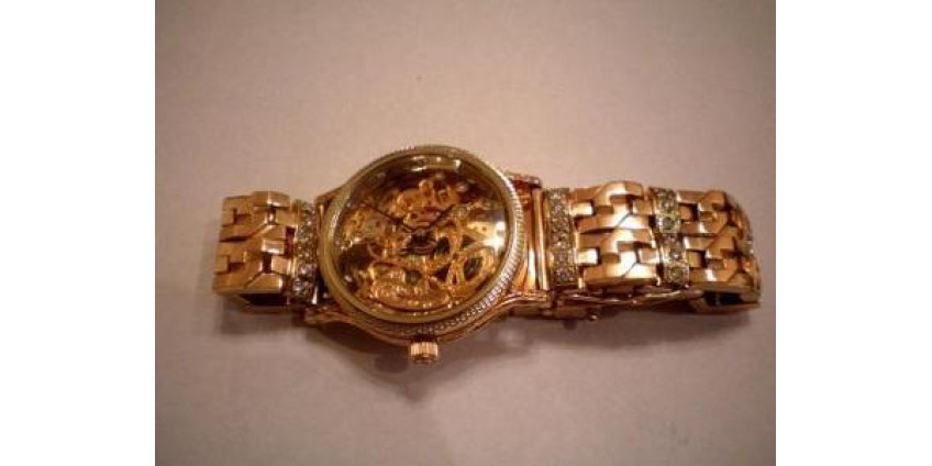 Житель Невады вернул золотые часы, украденные 53 года назад