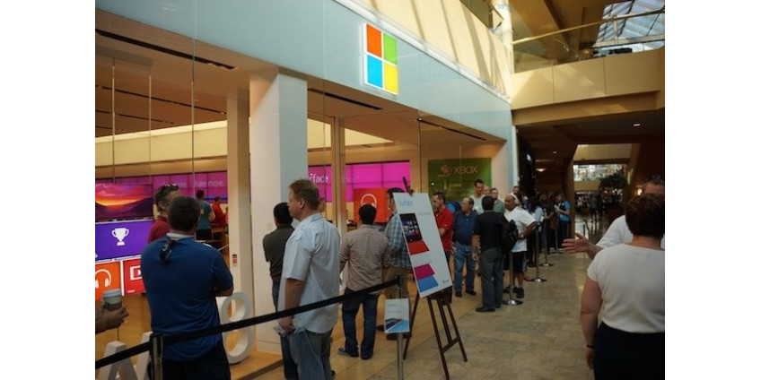 В Аризоне выстроились очереди