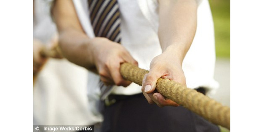 Двум учащимся оторвало пальцы во время спортивной игры