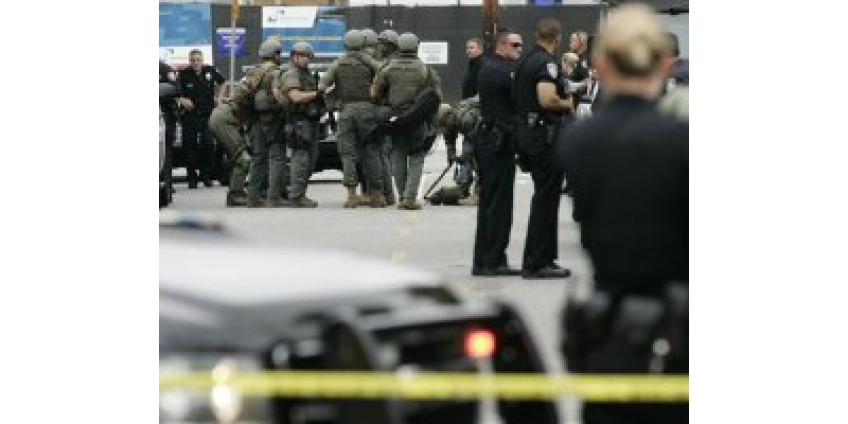 В результате стрельбы погибли 5 человек