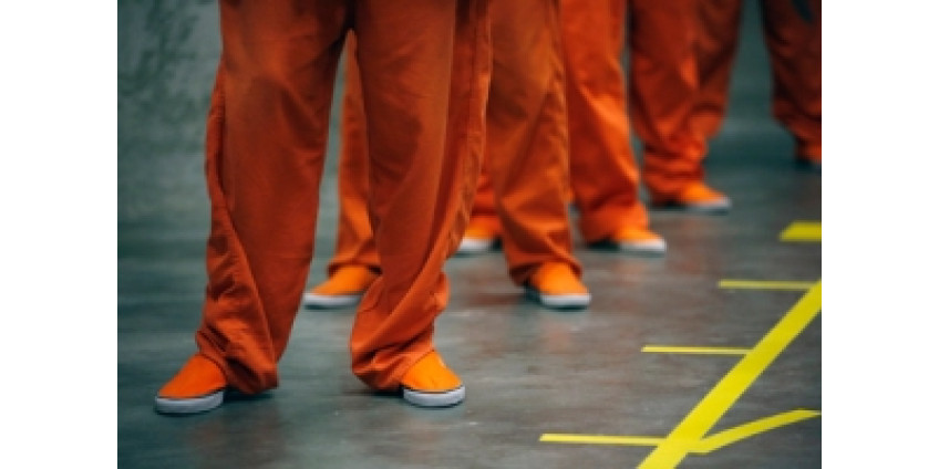 В Калифорнии будут принудительно кормить голодающих заключенных