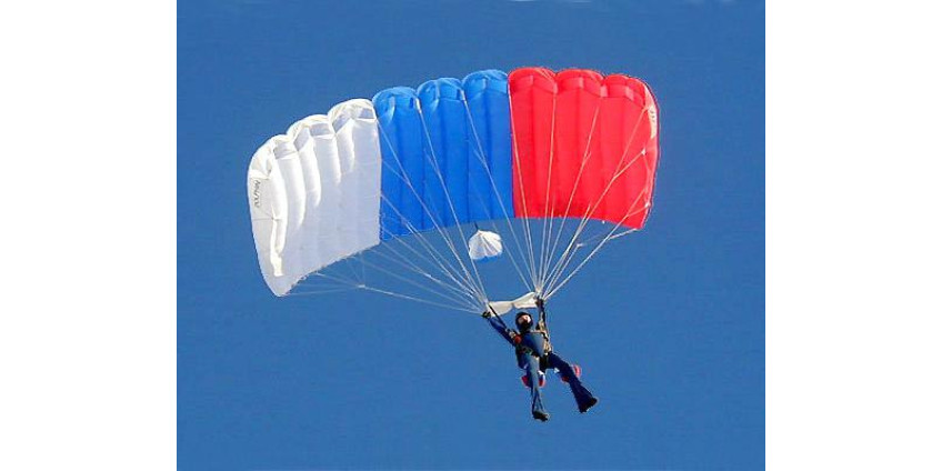 В Аризоне погибли два парашютиста