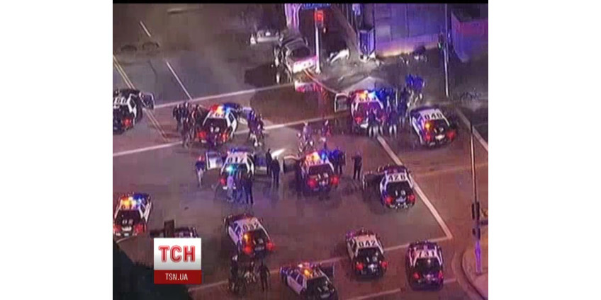 Преследование роскошного спорткара в Лос-Анджелесе закончилось аварией