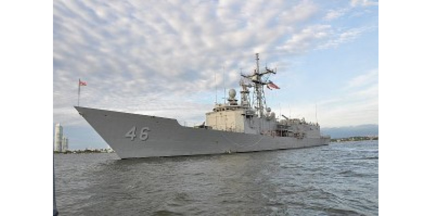 В Сан-Диего вернулся военный корабль Соединенных Штатов USS Rentz