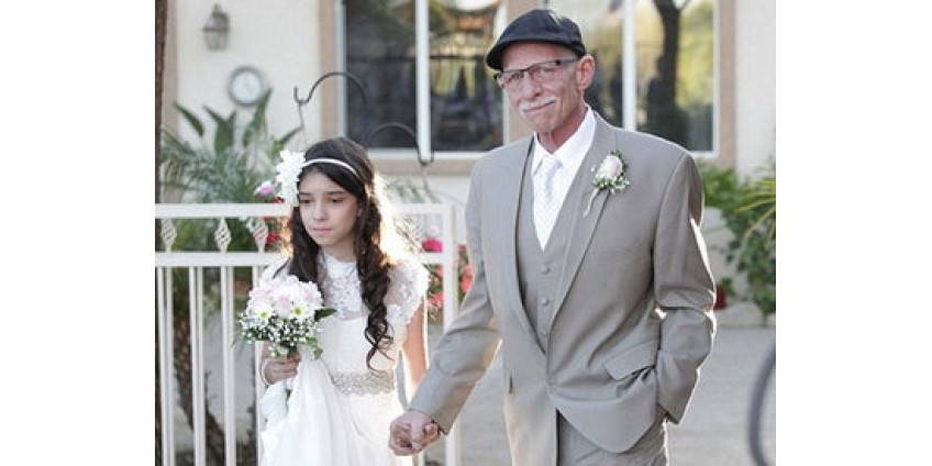 Дочь «вышла замуж» в 11 лет ради любимого отца