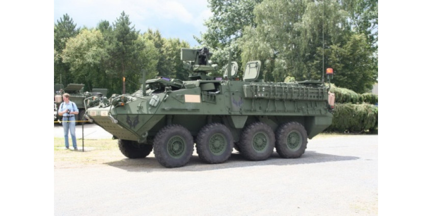 Школьный округ Города ангелов вооружили военной техникой