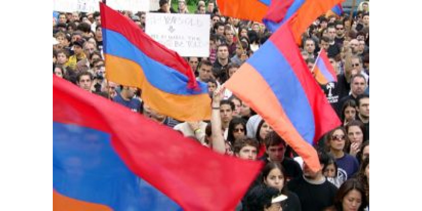 В Лос-Анджелесе устроили шествие 