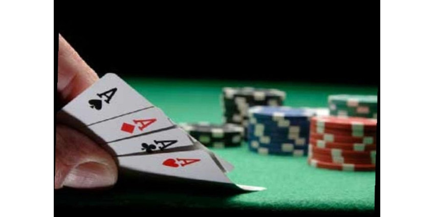 За покерными столами хотят запретить использование наличных денег