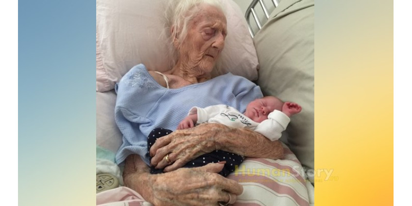 Фотография 101-летней жительницы Аризоны с грудничком на руках покорило пользователей интернета