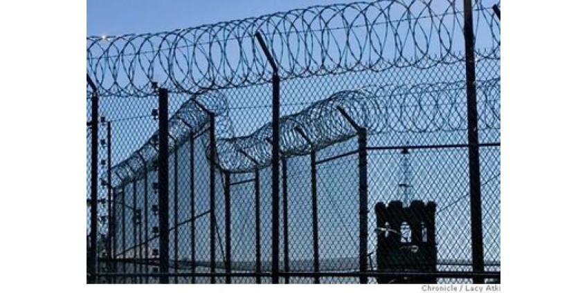 В тюрьме Лос-Анджелеса пострадали 4 человека 