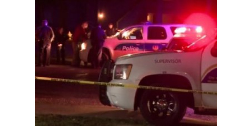 Полицейский из Аризоны пытался арестовать обнаженную женщину в частном доме