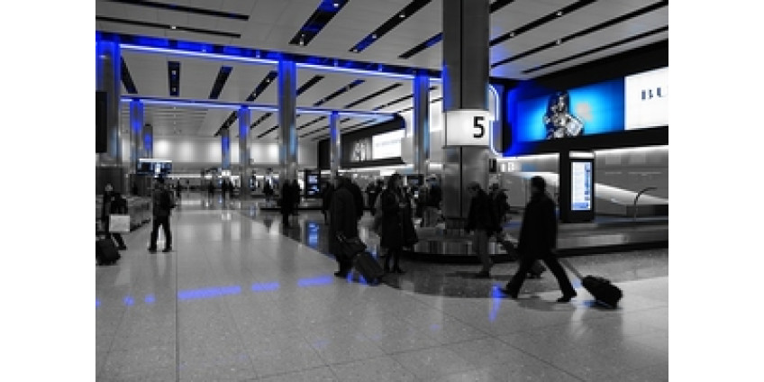 Влюбленная пожилая пара растрогала миллионы человек