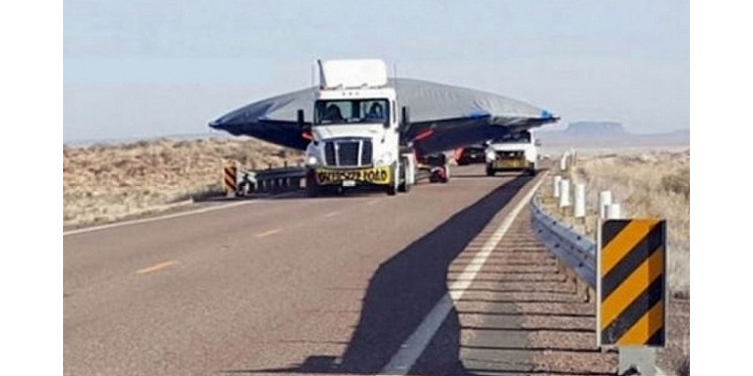 В Аризоне транспортировали таинственный летательный аппарат