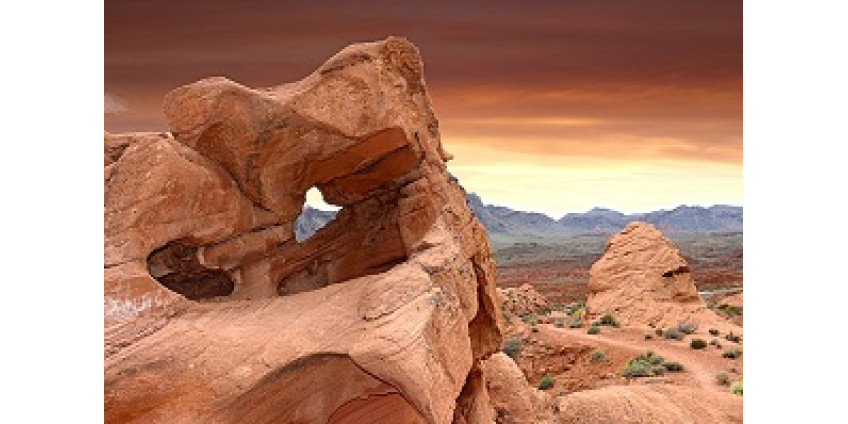 В Неваде создали волшебные горы для привлечения туристов