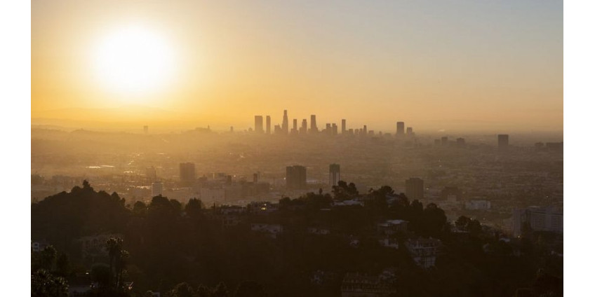 Над Лос-Анджелесом повис ядовитый туман