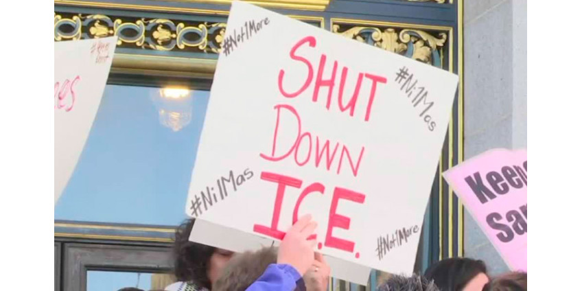 В Сан-Диего прошел митинг против ужесточения миграционной политики