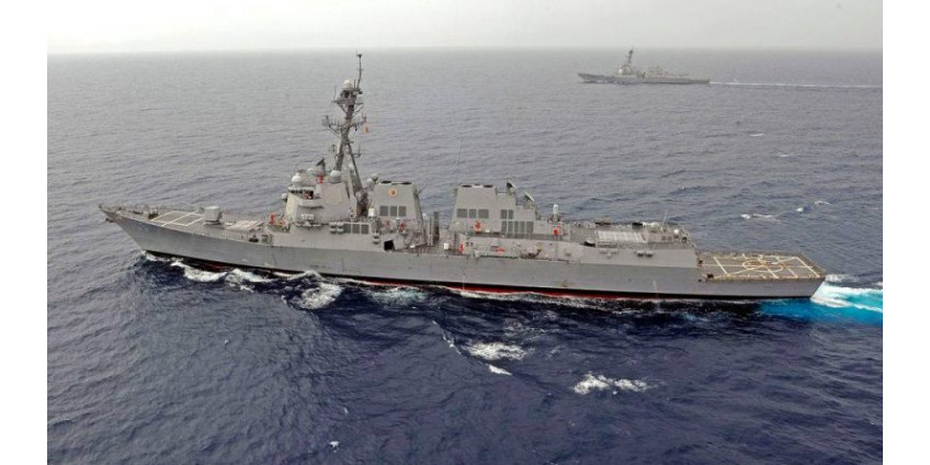 Техническая неисправность на корабле ВМС США привела к утечке нефти возле Сан-Диего