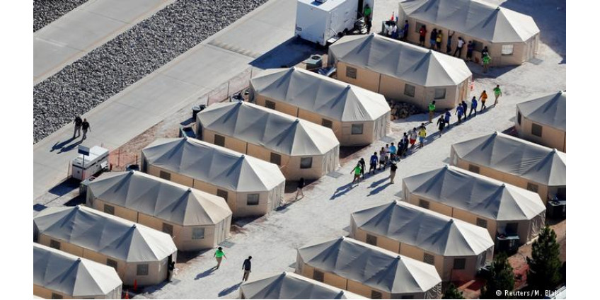 Калифорнийский суд потребовал от Трампа списки детей мигрантов, разлученных с родителями