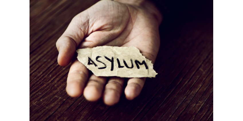 С 25 января иммигранты будут ожидать решения иммиграционного суда Сан-Диего в Мексике