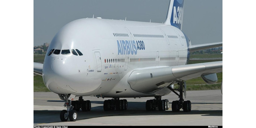 Аэробус подвел 500 пассажиров