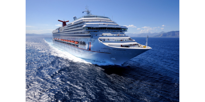 У берегов Сан-Диего терпит крушение лайнер