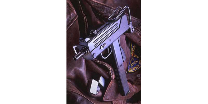 Пистолет - вещь первой необходимости?! Пистолет - вещь первой необходимости?!