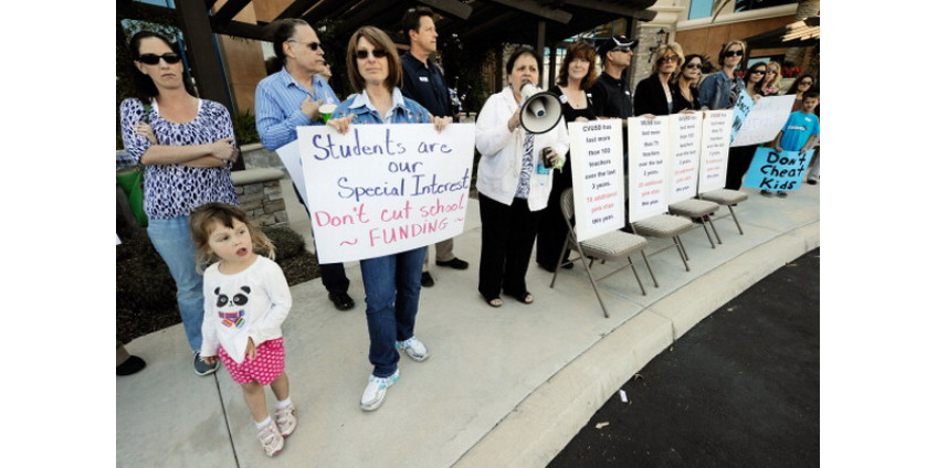 В Калифорнии снова проходят акции протеста