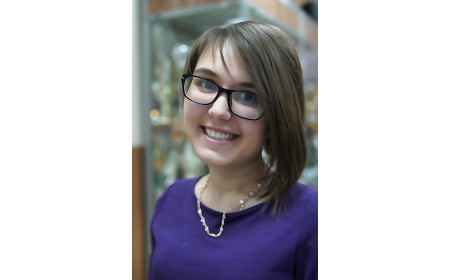 Филолог, преводчик, автор текстов, специалист по коммуникации