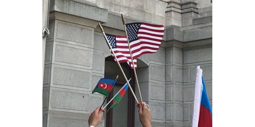 В Финиксе вчера отметили Национальный день Азербайджана