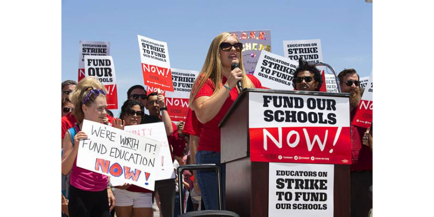 Учителя округа Кларк в Неваде грозят крупной забастовкой