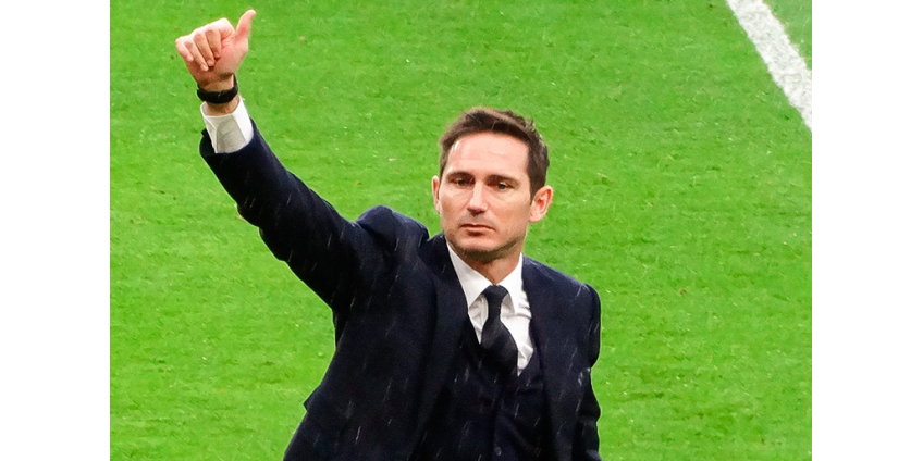 Абрамович пообещал два года не увольнять Лэмпарда, если тот станет тренером "Челси"