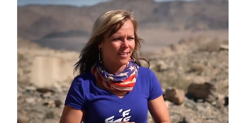 Знаменитая гонщица разбилась в США при попытке разогнаться до рекордной скорости