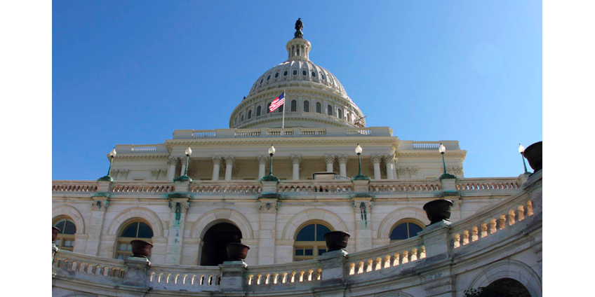 Комитет Конгресса проголосовал за рамки расследования по импичменту Дональда Трампа