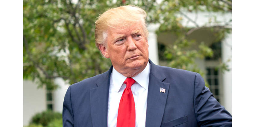 Трамп вводит санкции против Национального банка Ирана