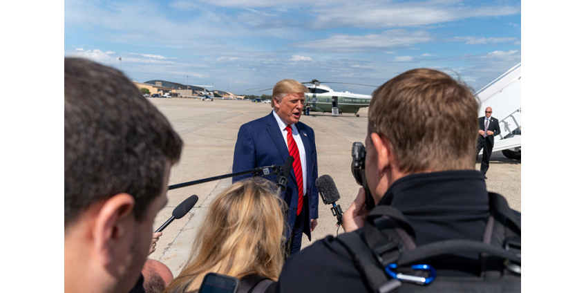 Трамп заявил о необходимости "остановить" демократов, начавших процедуру импичмента