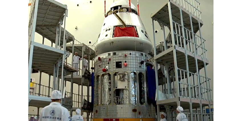 Китай представил новый космический корабль для полетов на Луну