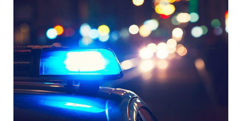 Двое мужчин пострадали от ножевых ранений в жилом комплексе в Лас-Вегасе