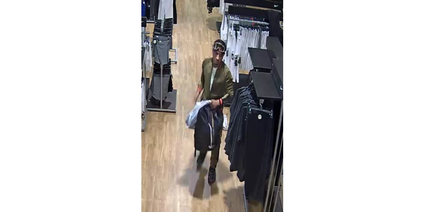 Полиция разыскивает подозреваемого в ограблении торгового центра в Лас-Вегасе