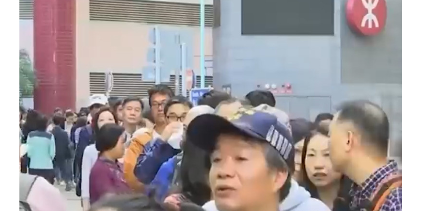 Выборы в охваченном протестами Гонконге завершились победой оппозиции