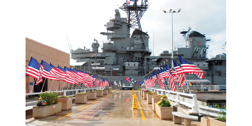 Военнослужащий ВМС США устроил стрельбу на базе Перл-Харбор: двое погибли, стрелок покончил с собой