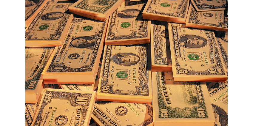 В Лос-Анджелесе предлагают вознаграждение за помощь в розыске грабителей