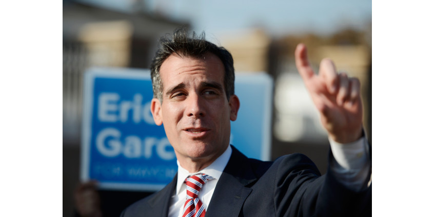 Мэр Лос-Анджелеса Эрик Гарсетти одобряет кандидатуру Джо Байдена на пост президента США