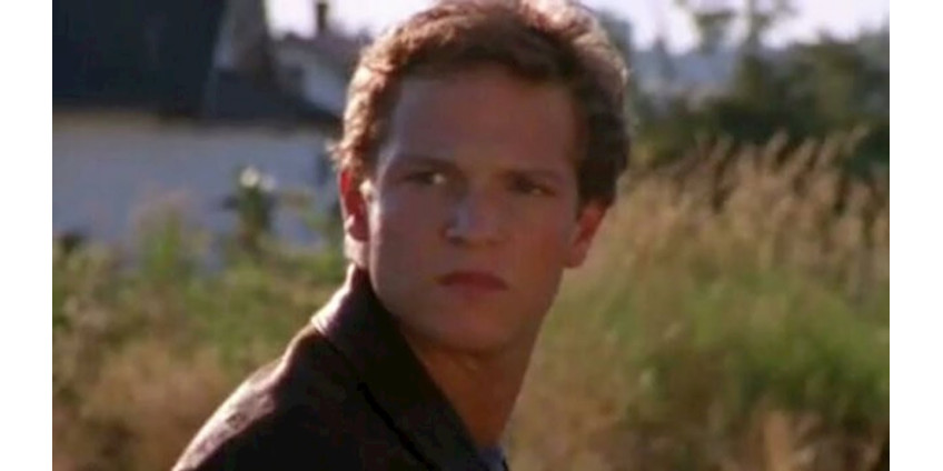 В США покончил с собой актер Стэн Кирш - Ричи из телесериала "Горец"