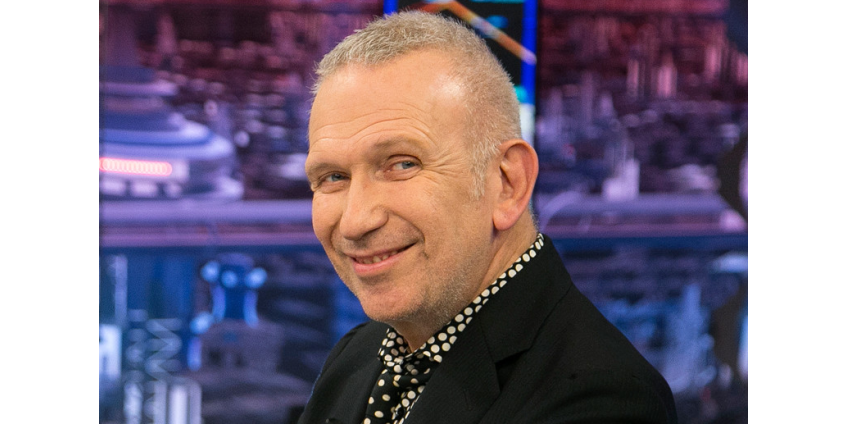 Жан-Поль Готье распрощался с дефиле, открыв последний в своей карьере показ пышными похоронами