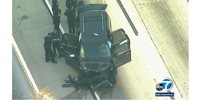 В пригороде Лос-Анджелеса мужчина угнал катафалк и устроил лихой заезд