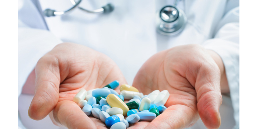 "Китайский рецепт": какие лекарства могут помочь справиться с коронавирусом, пока нет вакцины