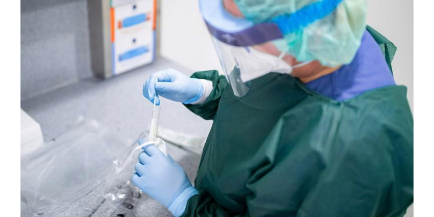 Сотрудники аэропорта Лос-Анджелеса попали в число зараженных коронавирусом